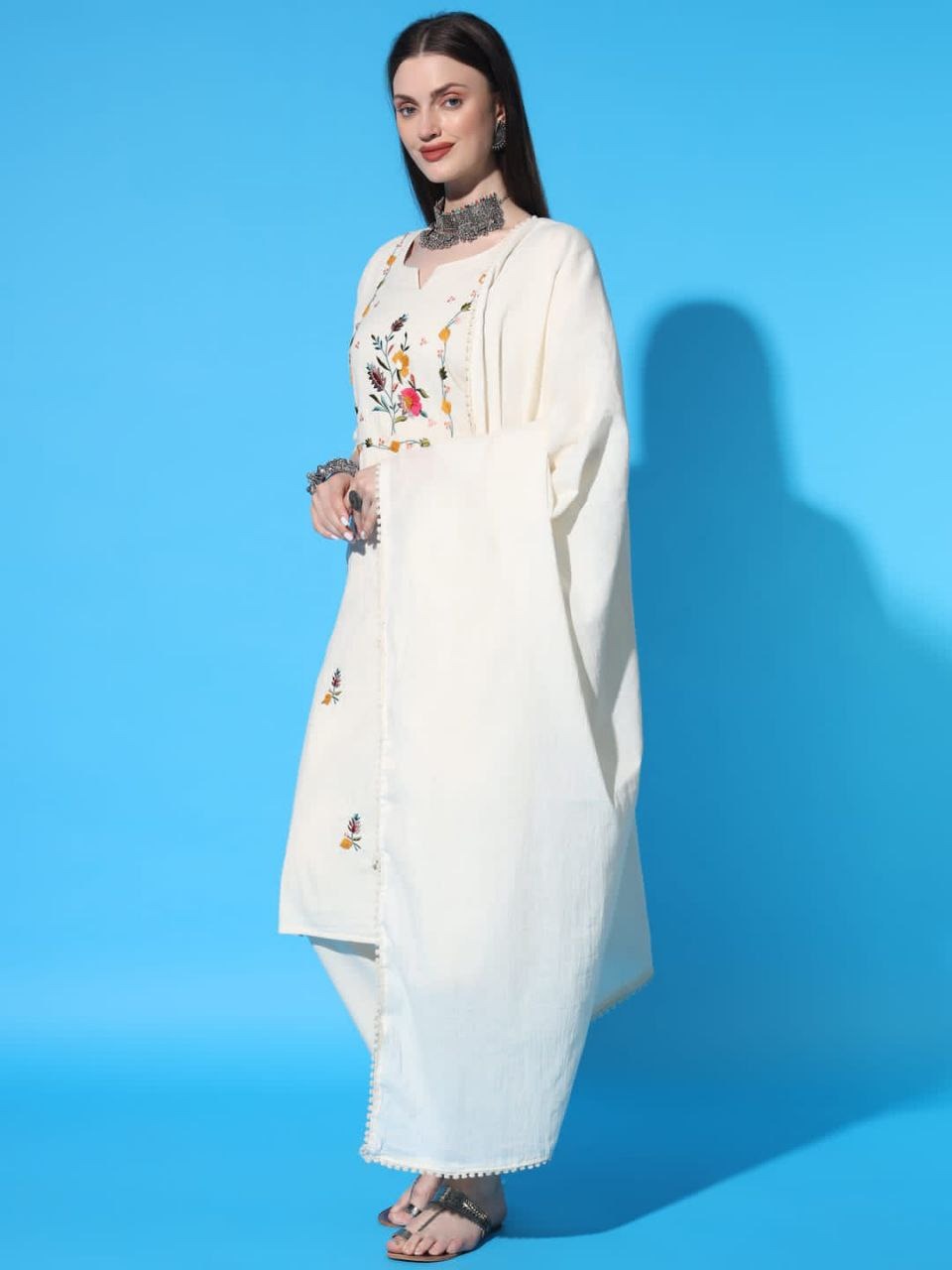 White Linen Straight Fit Kurta Set With Lace Trim for Women