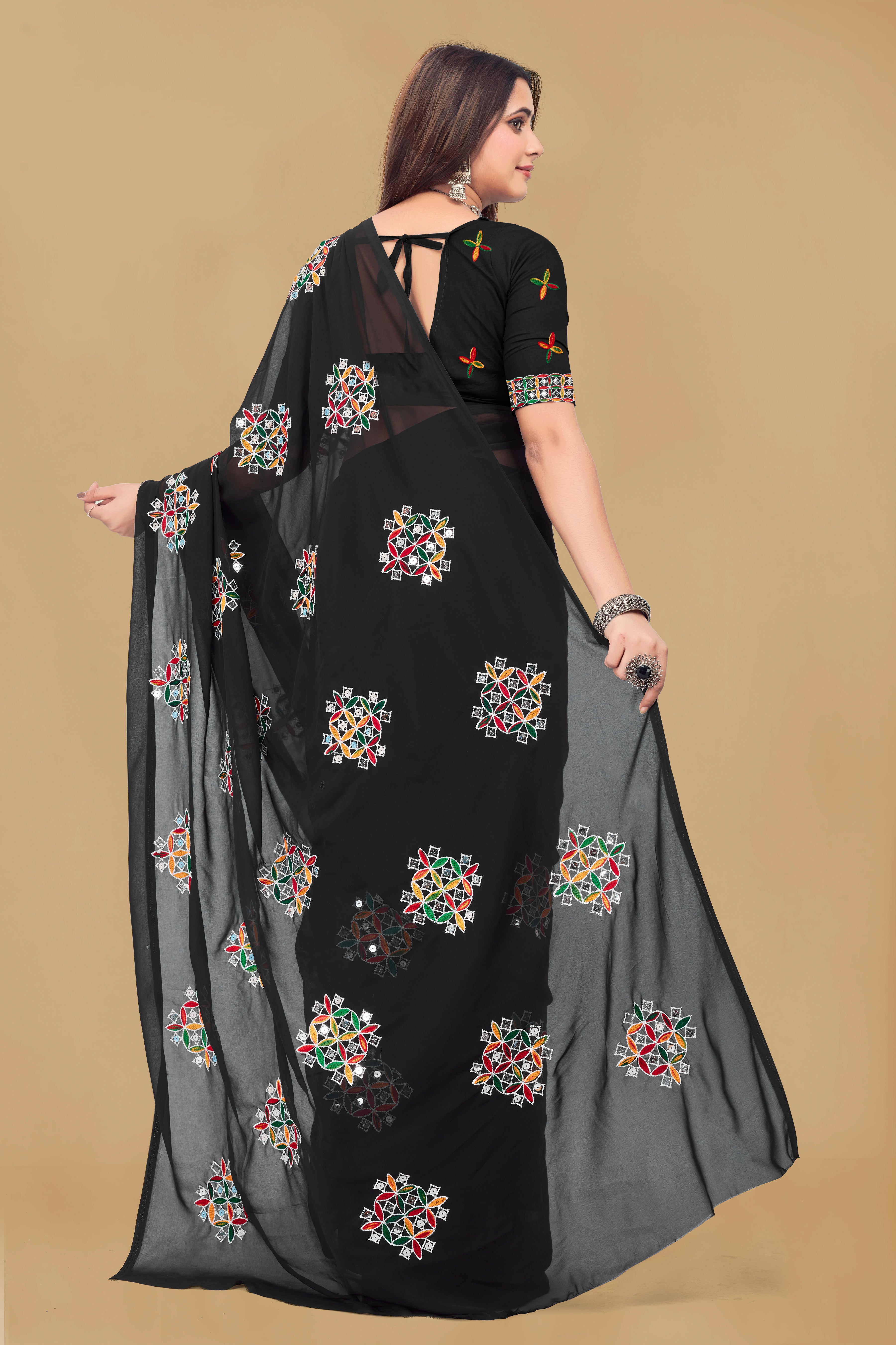 SNIZVI Black Floral Pure Georgette Ready to Wear Saree