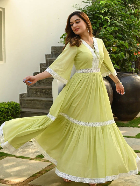 💚 Pastel Lime Flared Anarkali with Lace Detailing 💛🌸