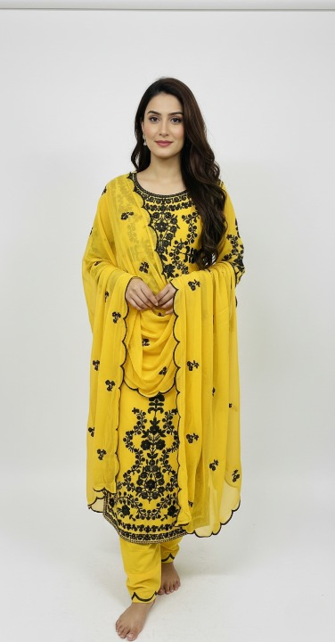 💛 Yellow & Black Elegant Embroidery Set