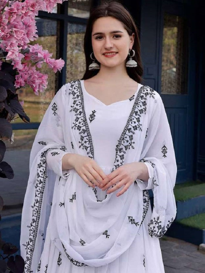 White Embroidered Anarkali Suit Set With Dupatta
