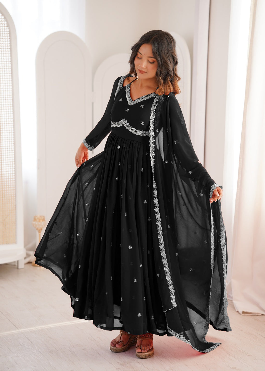 Black Embroidered Anarkali Suit Set With Dupatta