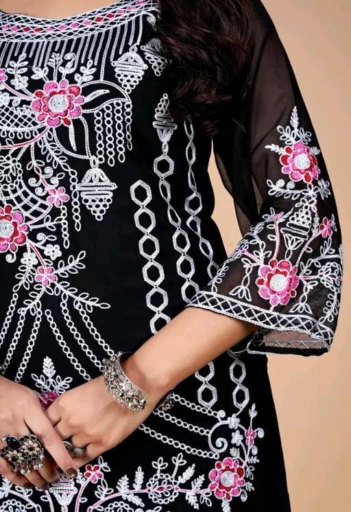 NEW DESIGNER FLORAL PRINT EMBROIDERY KURTA SETS