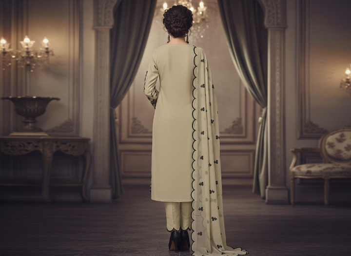 💛 Light Yellow & Black Elegant Embroidery Set