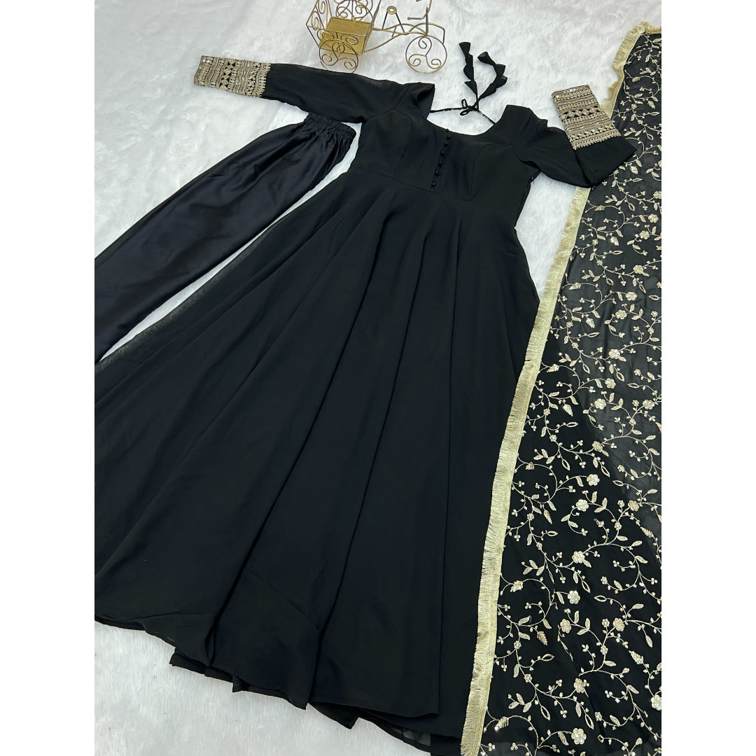 Presenting Black Georgette Gown Dupatta Full Set With Pent Ready To Wear