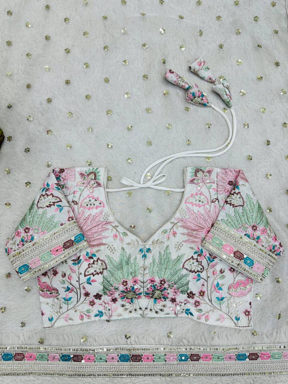 New Designer Saree on Havy Organza Silk Febric with Thred