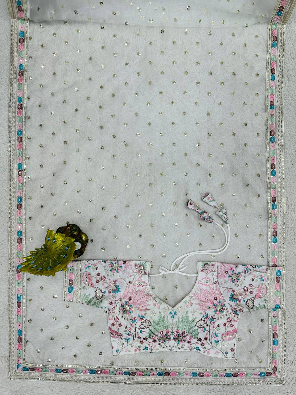 New Designer Saree on Havy Organza Silk Febric with Thred