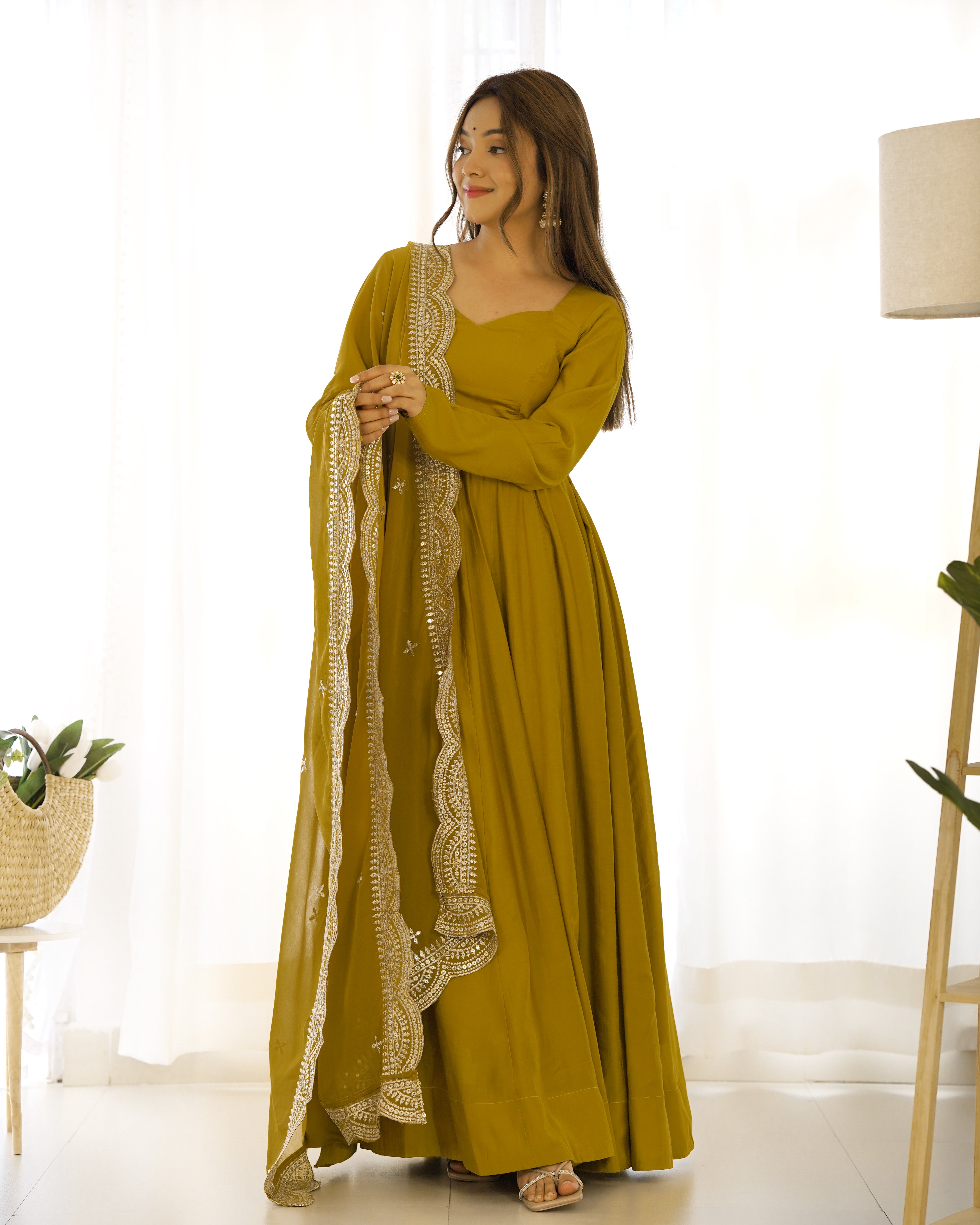 Exquisite Pure Romansilk Chanderi Designer Anarkali Pant Suit