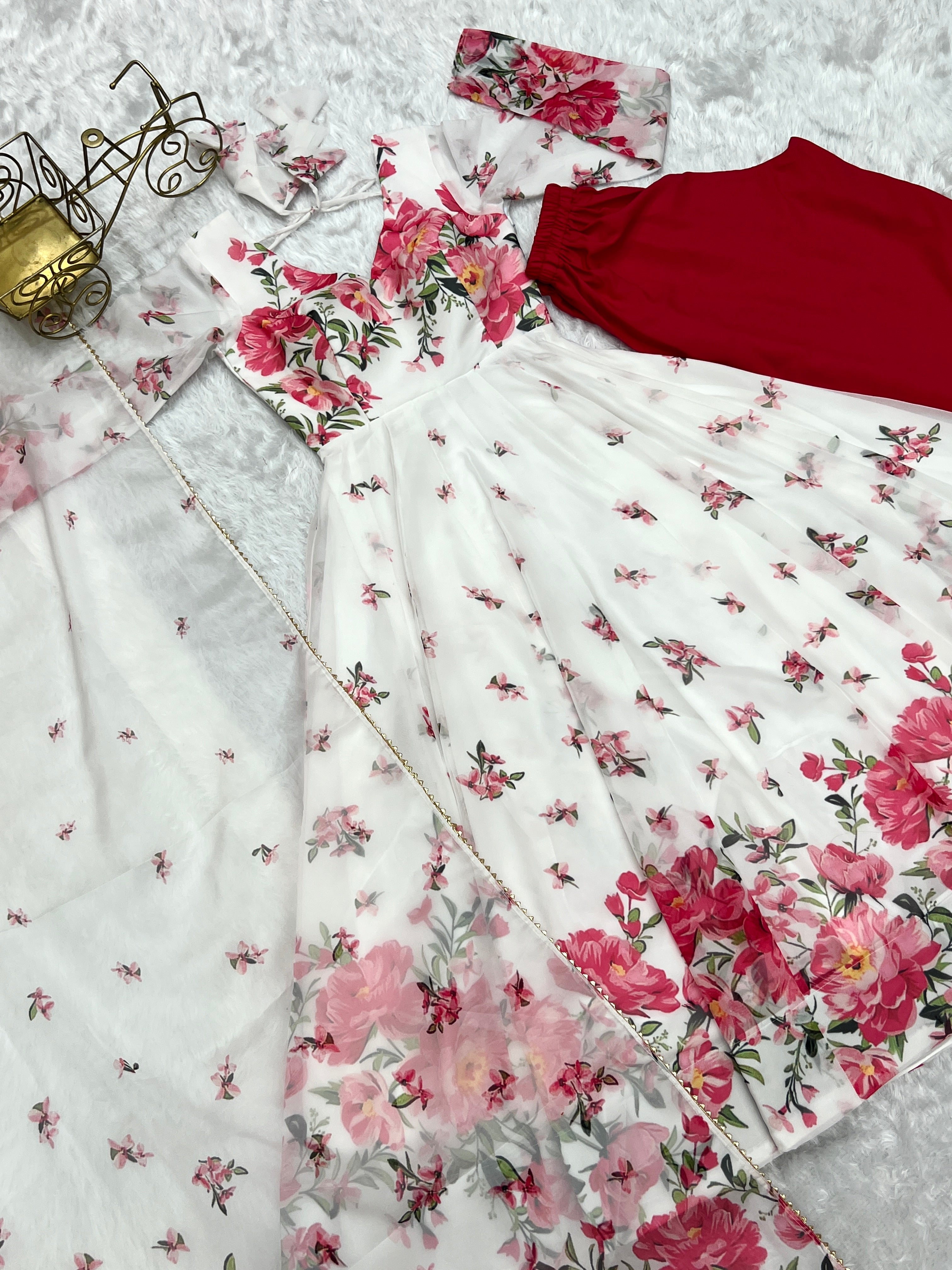 Polished White Organza Silk Floral Printed Anarkali Pant Suit