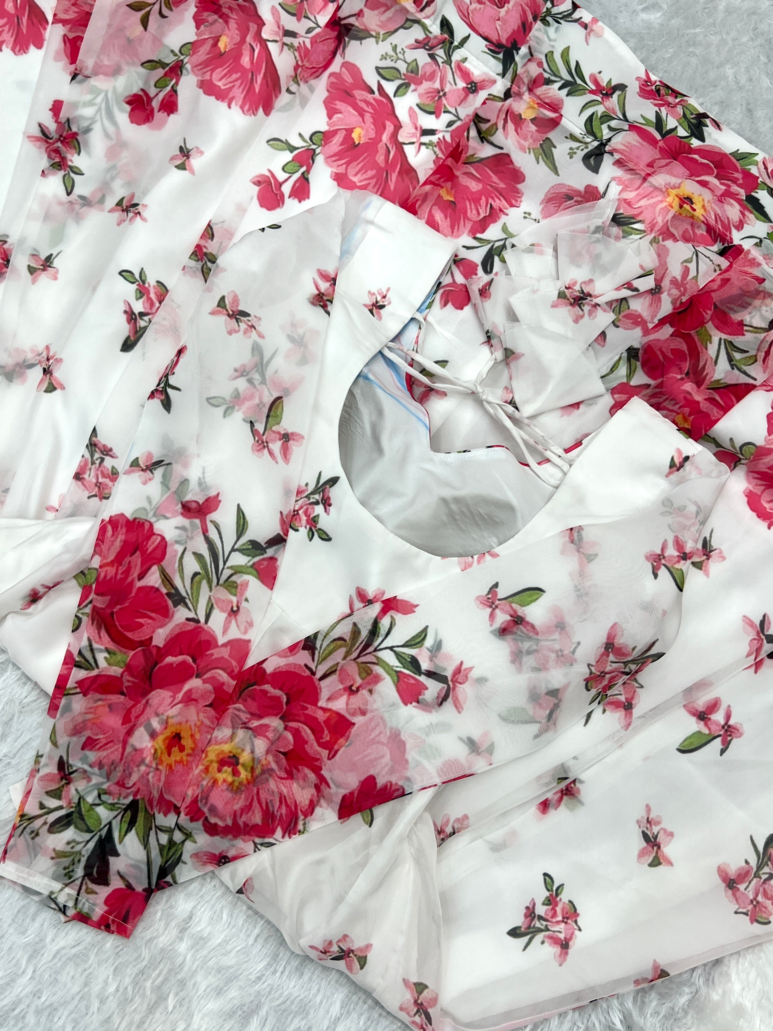 Polished White Organza Silk Floral Printed Anarkali Pant Suit