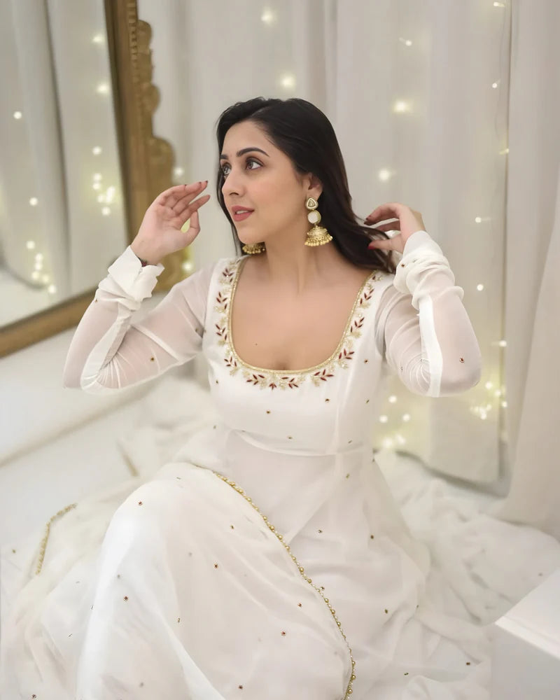 Hannah Traditional White Anarkali Suit 🤍 0 Reviews