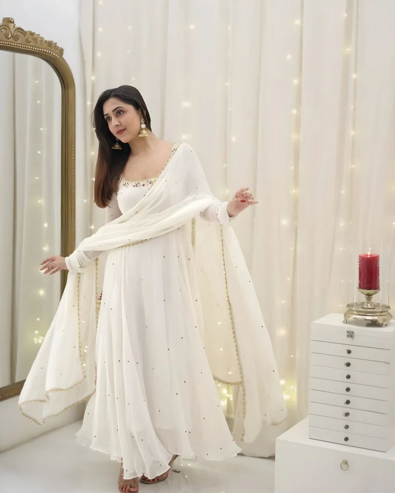 Hannah Traditional White Anarkali Suit 🤍 0 Reviews
