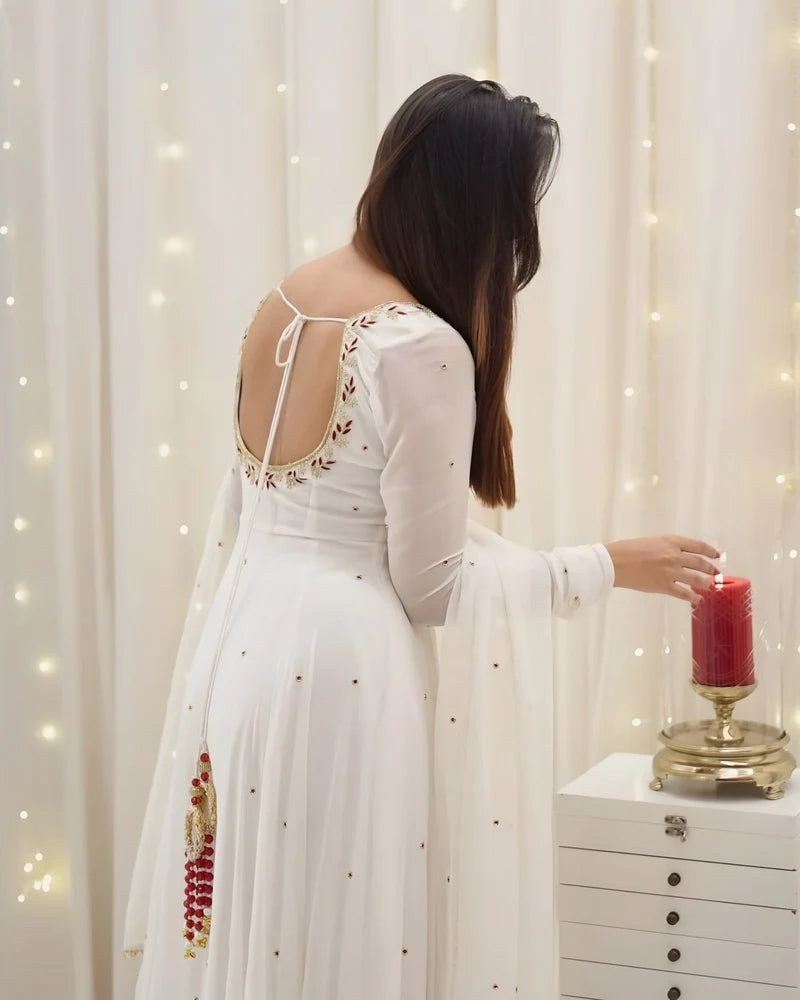 Hannah Traditional White Anarkali Suit 🤍 0 Reviews