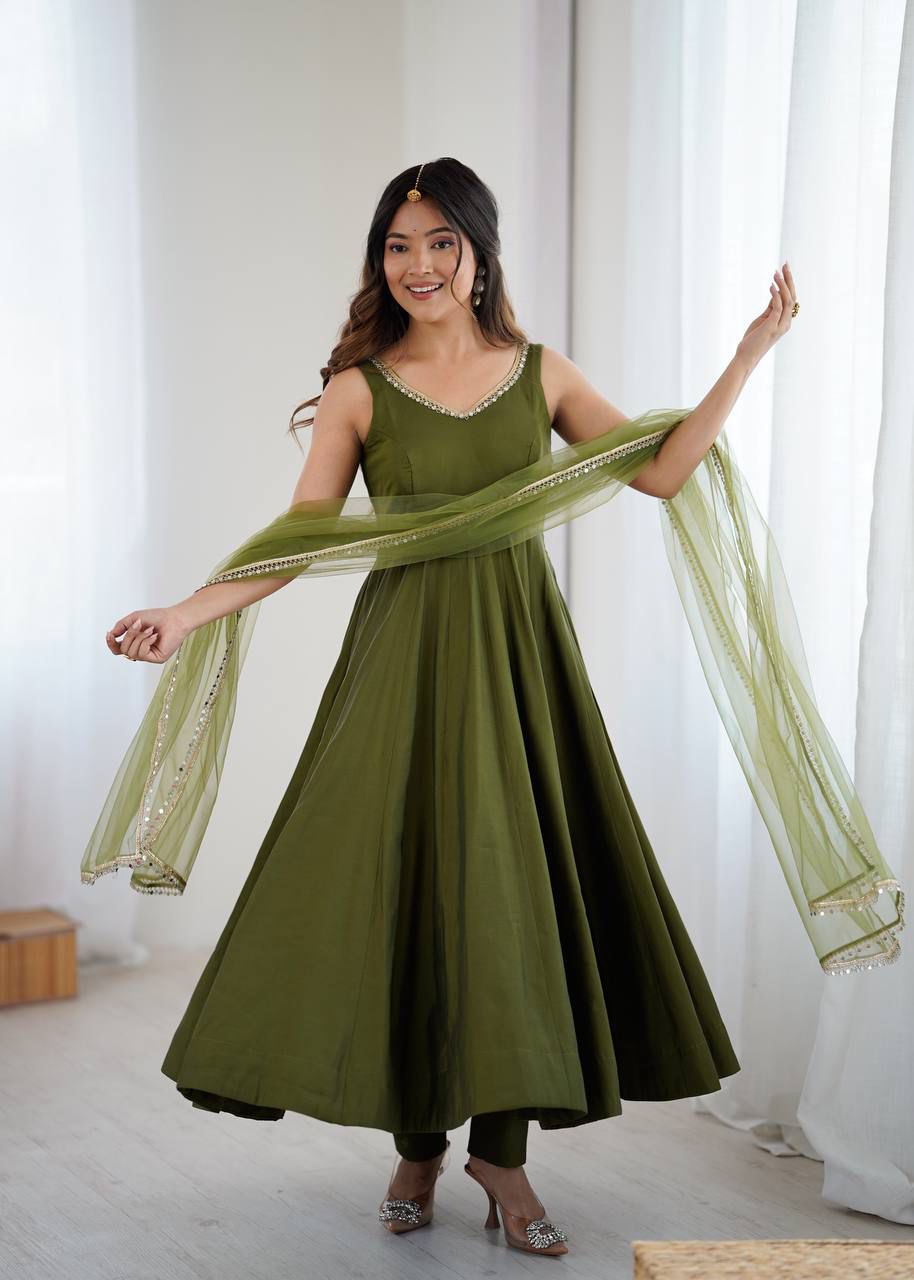 Mehnadi Roman Silk Chanderi Anarkali Suit Set
