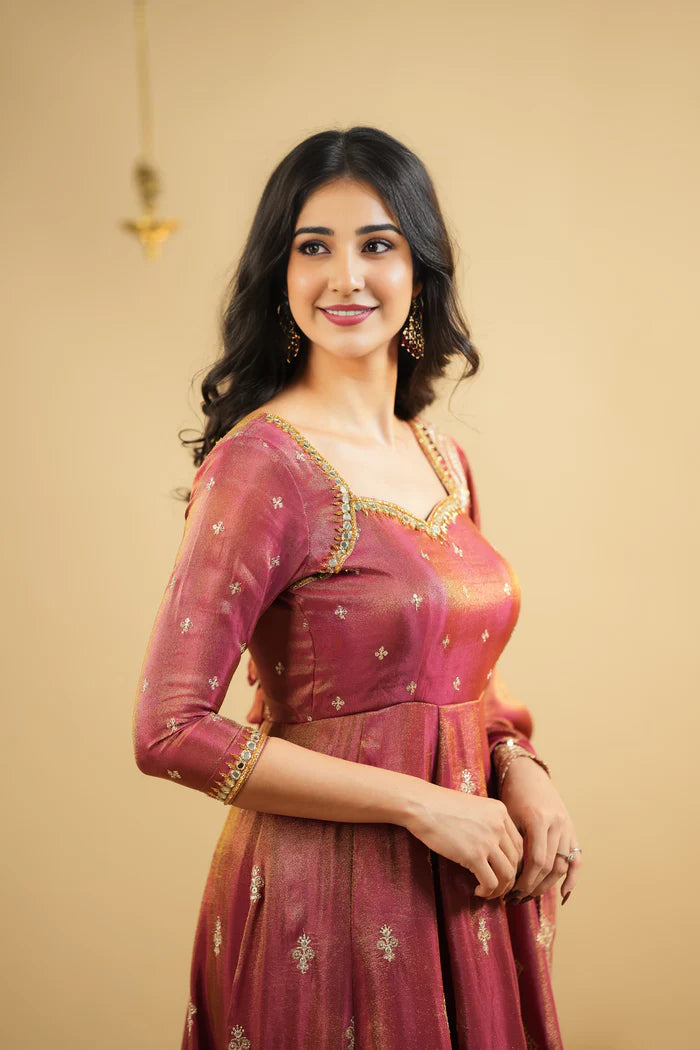 Avatika cosmo Slit Anarkali Premium Suit Set