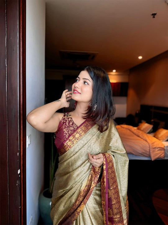 Zari Woven Tassel Saree