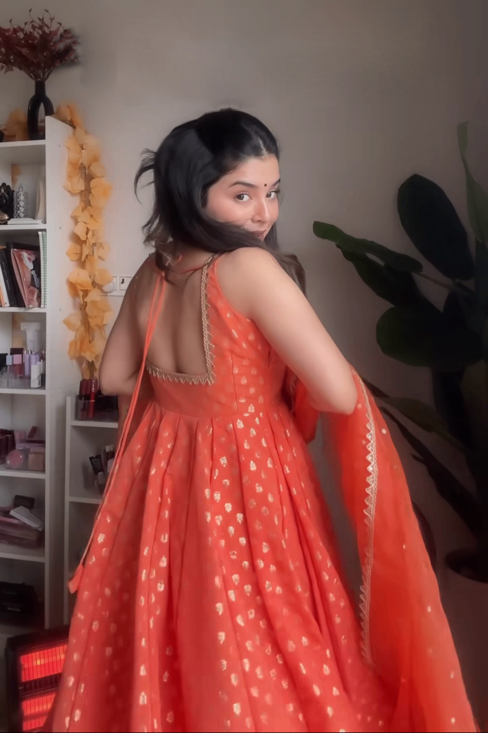 Luxury Jacquard Anarkali Gown Set – Perfect for Weddings & Traditional Celebrations