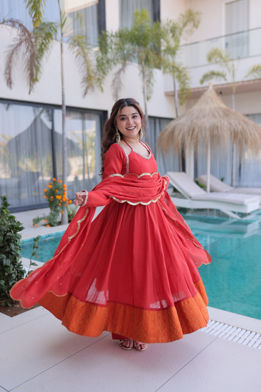 Queen Look – Premium Red Anarkali Suit Set