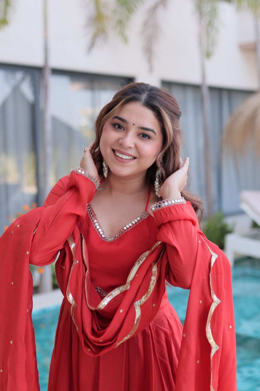 Queen Look – Premium Red Anarkali Suit Set