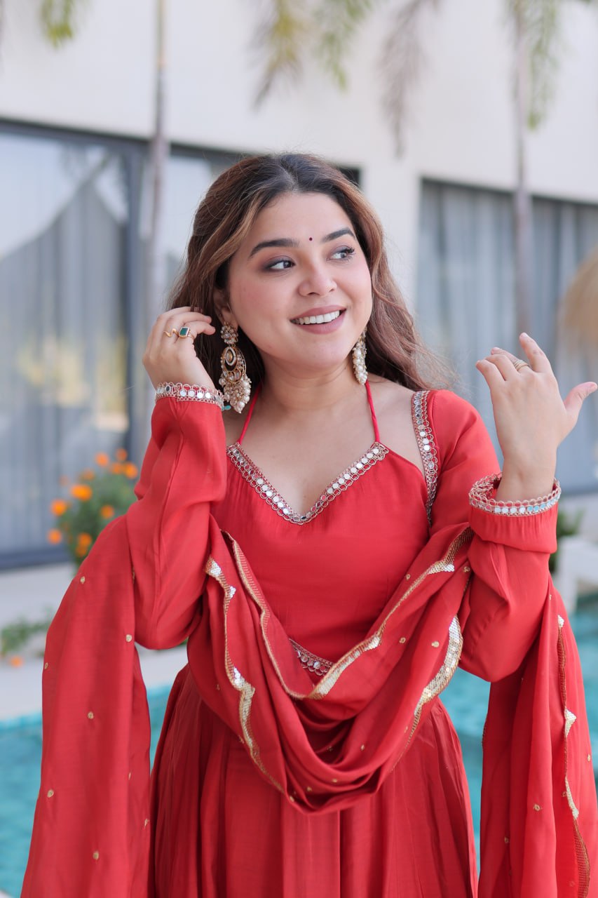 Queen Look – Premium Red Anarkali Suit Set