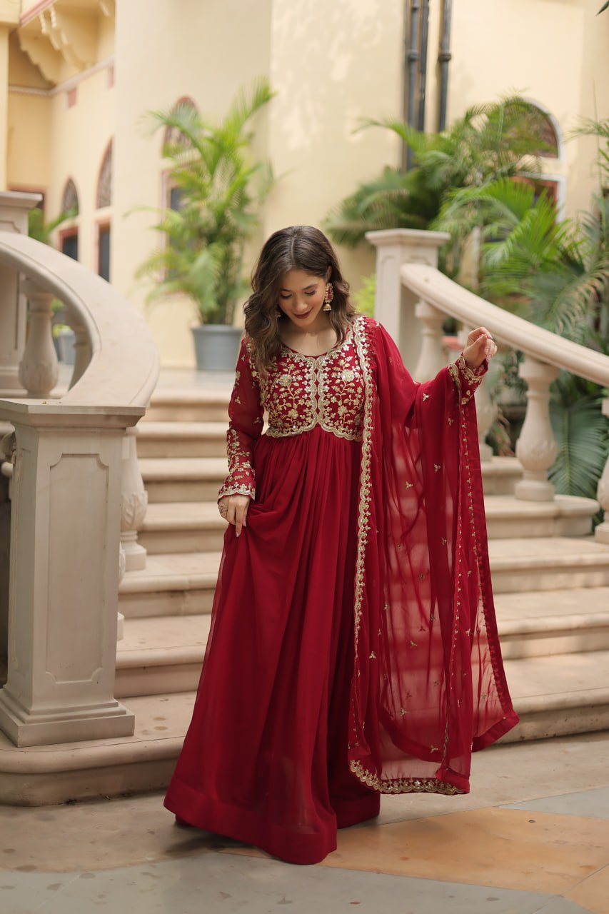 Payal's Blooming Gown With Sequins-Multi Embroidered Work L9195