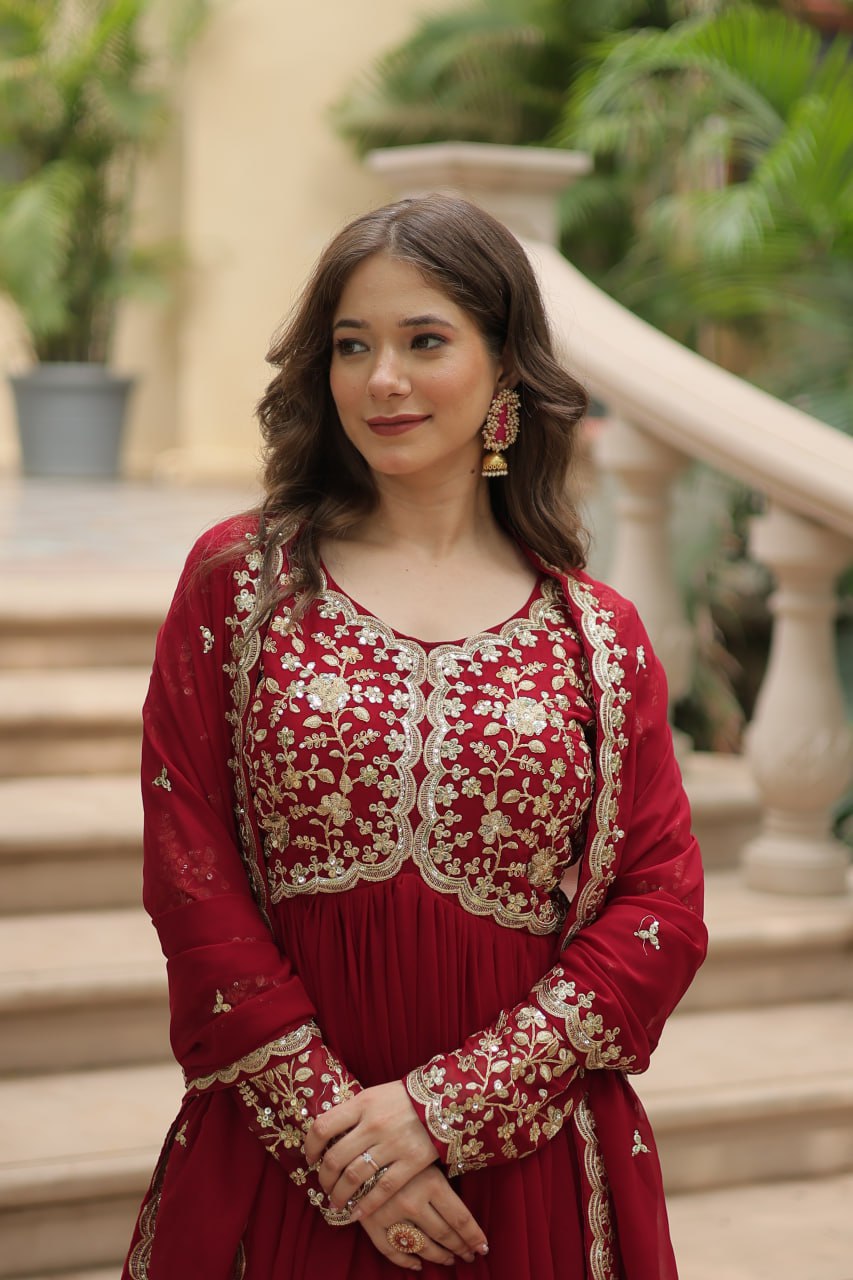 Payal's Blooming Gown With Sequins-Multi Embroidered Work L9195
