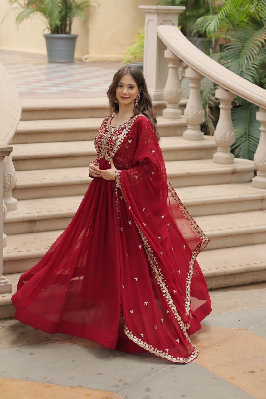 Payal's Blooming Gown With Sequins-Multi Embroidered Work L9195