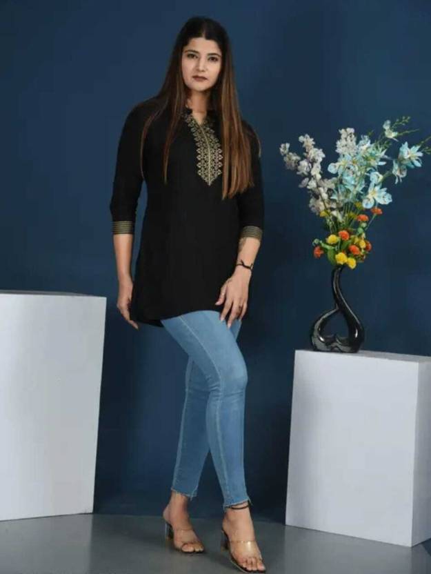 Casual Regular Sleeves Printed Women Black Top